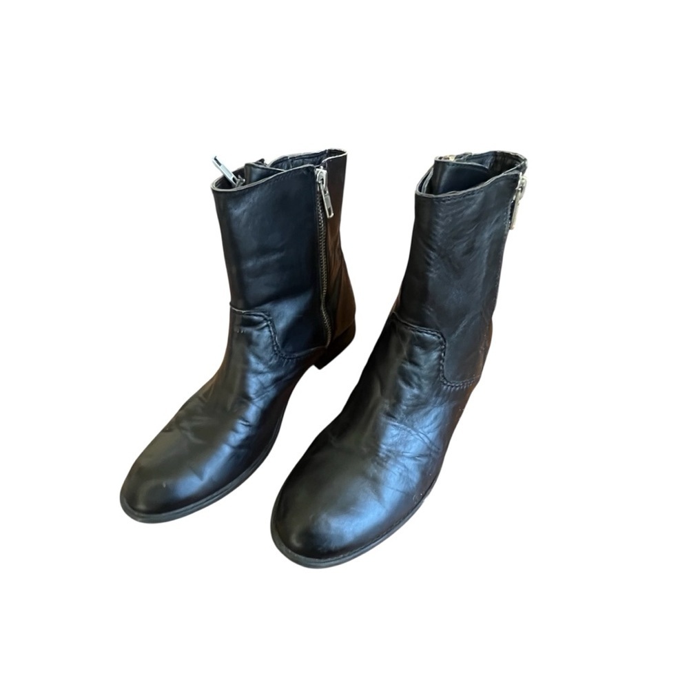 TrouvƩ Black Leather
Chic Moto Minimalist Zip Ankle Boots Booties SZ 7 - Picture 5 of 13